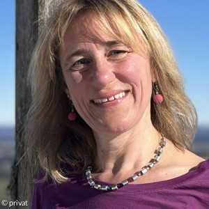 Sabine Hammerbacher: Dipl. Religionspädagogin, Geistliche Begleiterin, Naturpädagogin und Wanderleiterin